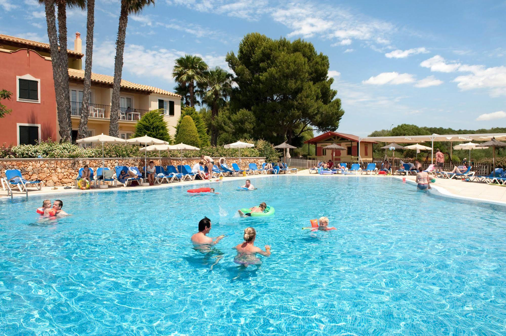 Grupotel Playa Club Son Xoriguer Eksteriør billede